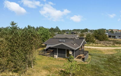Chumani - 900M from the Sea