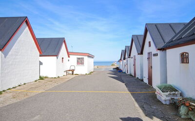 Avelin - 800M from the Sea