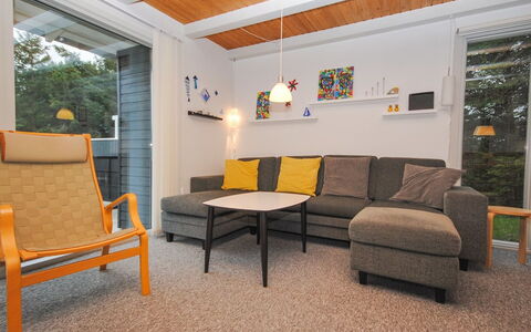 Amber - 500M from the Sea: Legna, Casa, Villetta, Casa, Tetto, Area Rurale, Raccordo, Log Cabin, Edifici Giardino, Latifoglie