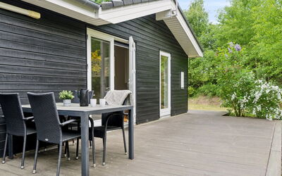 Hunlef - 400M from the Sea