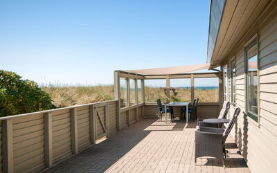 Diuri - 400M from the Sea