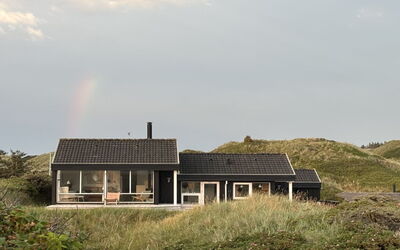 Annaliese - 175M from the Sea