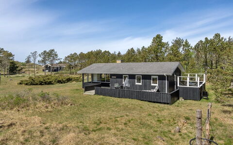 Melisande - 950M from the Sea