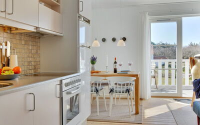 Aline - 1Km from the Sea