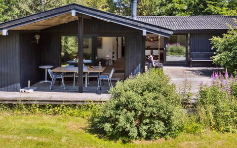 Lasse - 1.5Km from the Sea: Legna, Casa, Villetta, Casa, Tetto, Area Rurale, Raccordo, Log Cabin, Edifici Giardino, Latifoglie