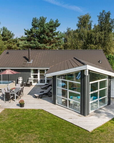 Toa - 600M from the Sea