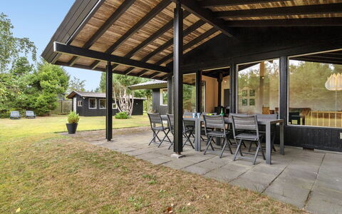 Elja - 600M from the Sea: Legna, Casa, Villetta, Casa, Tetto, Area Rurale, Raccordo, Log Cabin, Edifici Giardino, Latifoglie