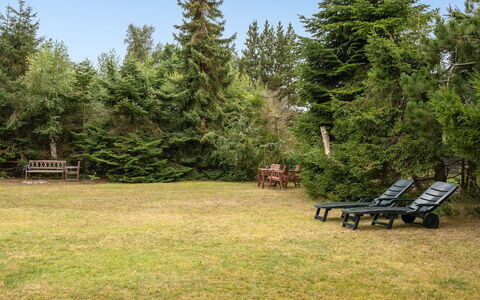 Elja - 600M from the Sea: Legna, Casa, Villetta, Casa, Tetto, Area Rurale, Raccordo, Log Cabin, Edifici Giardino, Latifoglie