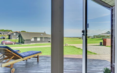 Alexis - 250M from the Sea: Porta, Portico, Villetta, Shade, Porta A Casa, Deck, Estate, Raccordo, Latifoglie, Sedia