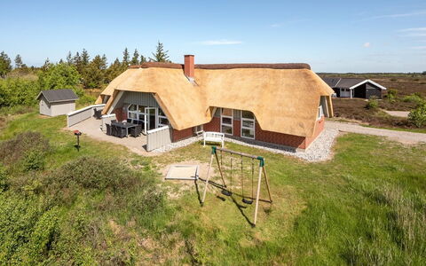 Atti - 2.5Km from the Sea: Thatching, Villetta, Casa, Tetto, Casa, Agriturismo, Capanna, Estate, Villaggio