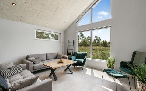 Måns - 500M to the Fjord: Pavimentazione, Soffitto, Interior Design, Pavimento, Divano, Soggiorno, Pavimento In Legno, Latifoglie