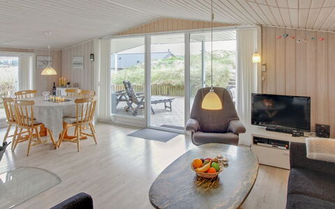 Laurens - from the Sea: Legna, Tetto, Architettura, Casa, Casa, Villetta, Raccordo, Latifoglie, Pendenza, Estate