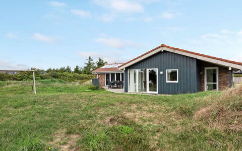 Soini - 900M from the Sea: Tetto, Lotto, Villetta, Casa, Area Rurale, Capannone, Raccordo, Edifici Giardino, Log Cabin, Capanna
