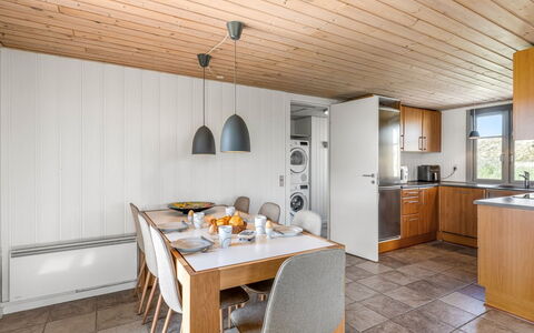 Anetta - 200M from the Sea: Interior Design, Pavimentazione, Legna, Soffitto, Pavimento, Cucina, Mobilia, Controsoffitto, Camera, Cabinetry