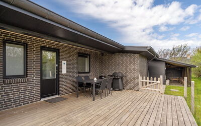 Dietke - 650M from the Sea