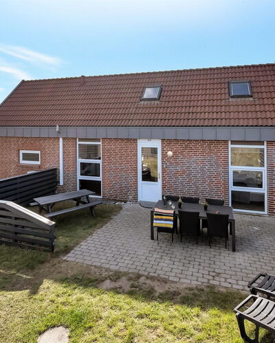 Teresia - 600M from the Sea