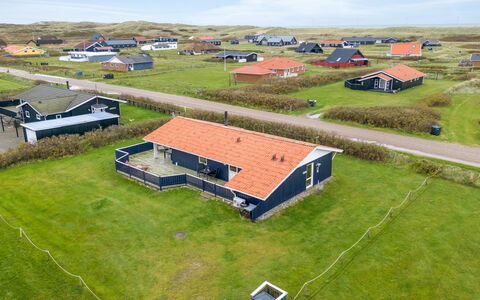 Odmar - 300M from the Sea: Legna, Casa, Villetta, Casa, Tetto, Area Rurale, Raccordo, Log Cabin, Edifici Giardino, Latifoglie