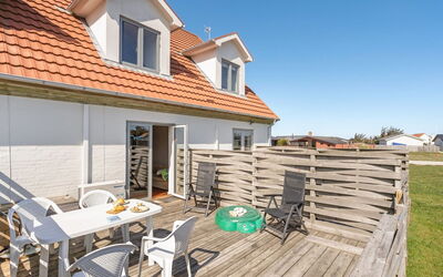 Nermin - 300M from the Sea