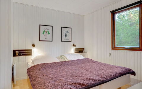 Antoinetta - 900M from the Sea: Legna, Interior Design, Camera Da Letto, Soffitto, Letto, Pavimentazione, Pavimento, Lenzuolo, Mobilia, Camera