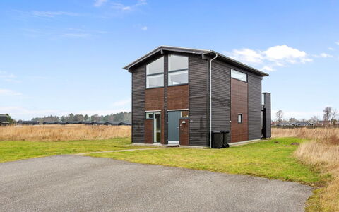 Gerniot - 500M from the Sea: Architettura, Tetto, Casa, Materiale Composito, Illuminazione Diurna, Raccordo, Driveway