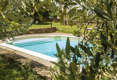 Orangerie Degli Ulivi: Acqua, Risorse Idriche, Pianta, Natura, Azzurro, Piscina, Botanica, Paesaggio Naturale, Vegetazione, Erba