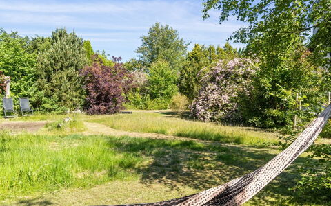 Anssi - 300M from the Sea: Legna, Casa, Villetta, Casa, Tetto, Area Rurale, Raccordo, Log Cabin, Edifici Giardino, Latifoglie