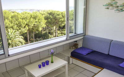 Bandol 230