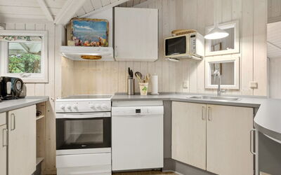 Alaine - 850M from the Sea