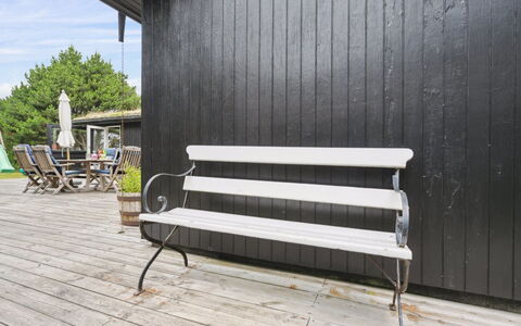 Elin - 3Km from the Sea: Tetto, Lotto, Villetta, Casa, Area Rurale, Capannone, Raccordo, Edifici Giardino, Log Cabin, Capanna
