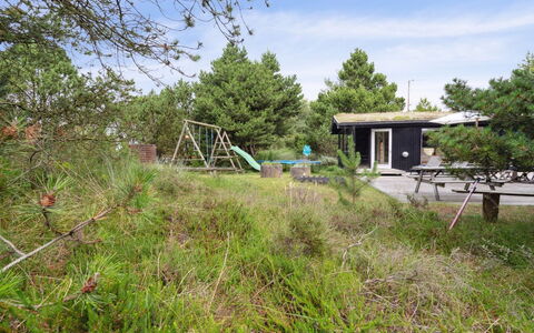 Elin - 3Km from the Sea: Tetto, Lotto, Villetta, Casa, Area Rurale, Capannone, Raccordo, Edifici Giardino, Log Cabin, Capanna