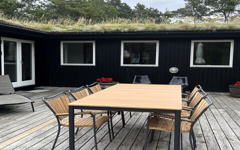 Elin - 3Km from the Sea: Tetto, Lotto, Villetta, Casa, Area Rurale, Capannone, Raccordo, Edifici Giardino, Log Cabin, Capanna