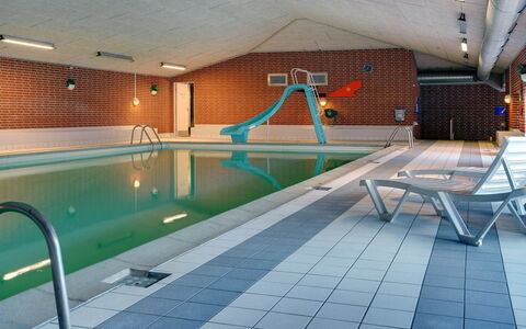 Urmas - 1Km from the Sea: Piscina, Materiale Composito, Ricorrere, Centro Ricreativo, Hotel