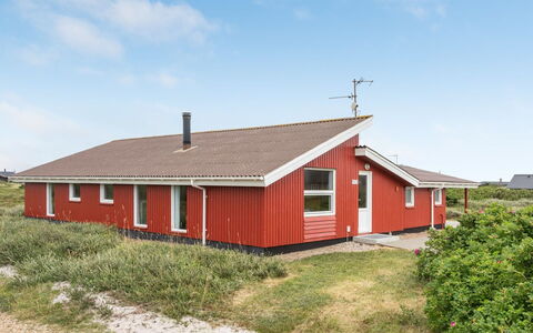 Mogens - from the Sea: Tetto, Casa, Casa, Villetta, Lotto, Area Rurale, Estate, Agriturismo, Villaggio, Fienile