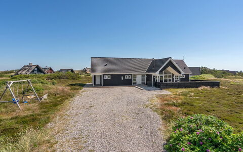 Eliena - 500M from the Sea: Tetto, Lotto, Villetta, Casa, Area Rurale, Capannone, Raccordo, Edifici Giardino, Log Cabin, Capanna