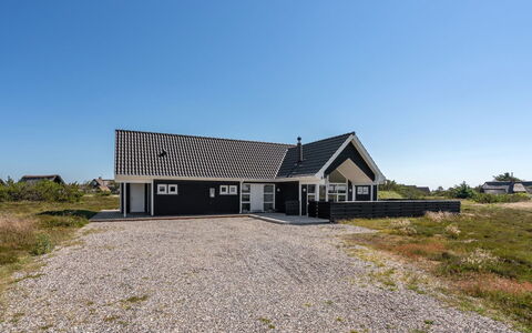 Eliena - 500M from the Sea: Tetto, Lotto, Villetta, Casa, Area Rurale, Capannone, Raccordo, Edifici Giardino, Log Cabin, Capanna