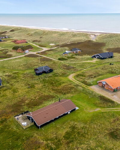 Elnur - 100M from the Sea