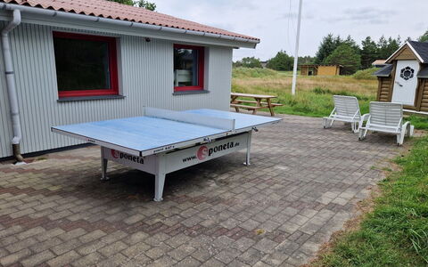 Germund - 900M from the Sea: Tetto, Casa, Casa, Villetta, Raccordo, Estate, Driveway, Edifici Giardino, Cortile, Capannone