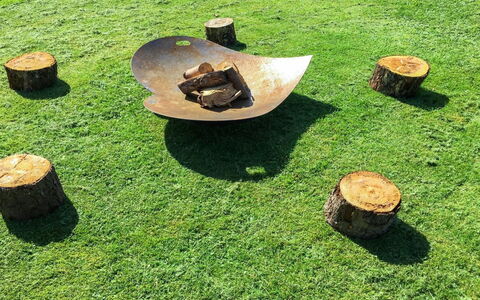 Bylgja - 1.7Km from the Sea: Erba, Pascolo, Groundcover, Prato, Giardino, Materiali Naturali, Erba Sintetica