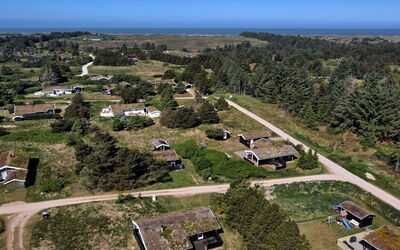 Anthonia - 1.6Km from the Sea