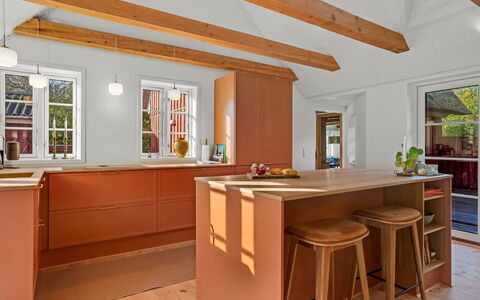 Beghel - 350M from the Sea: Pavimentazione, Interior Design, Legna, Pavimento, Mobilia, Soffitto, Controsoffitto, Cucina, Cabinetry, Pavimento In Legno