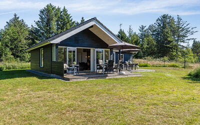 Swen - 1.3Km from the Sea