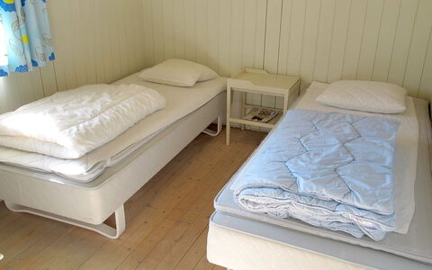 Claudette - 1Km from the Sea: Letto, Camera Da Letto, Mobilia, Legna, Pavimento, Lenzuolo, Pavimentazione, Tessile, Bedding, Interior Design