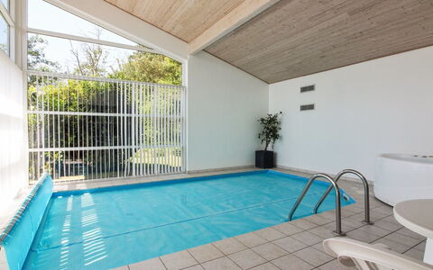 Elicia - 950M from the Sea: Interior Design, Soffitto, Pavimentazione, Pavimento, Piscina, Mobilia, Materiale Composito, Ricorrere, Sedia, Illuminazione Diurna