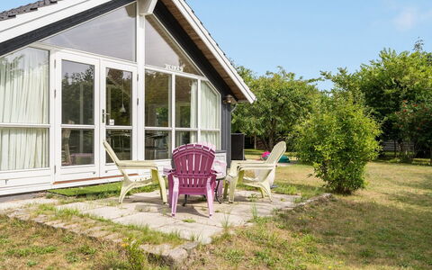 Zelda - 300M from the Sea: Legna, Color Legno, Plank, Latifoglie, Villetta, Deck, Raccordo, Shade, Pavimento In Legno, Edifici Giardino