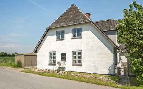 Ilja - 400M from the Sea