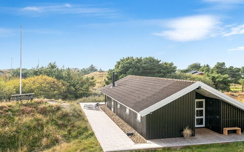 Edvardine - 400M from the Sea: 