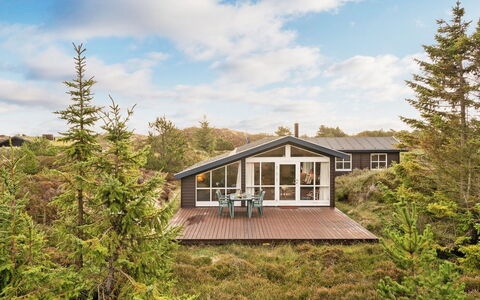 Asina - 400M from the Sea: 