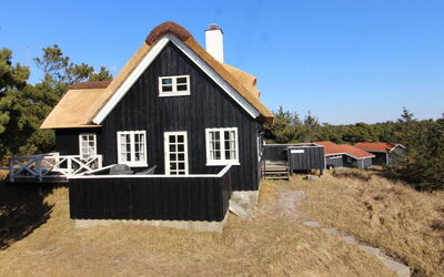 Erikke - 300M from the Sea