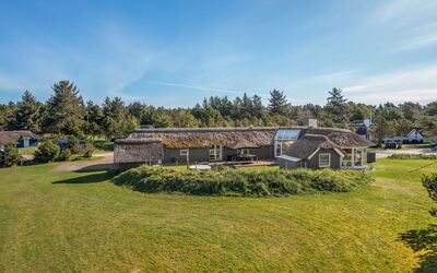 Ansine - 1.2Km from the Sea