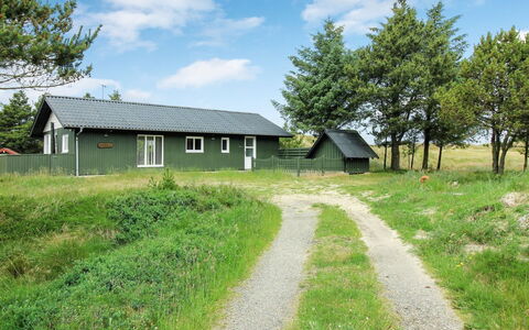 Juste - 2.2Km from the Sea: Erba, Casa, Casa, Pascolo, Villetta, Plain, Tetto, Area Rurale, Lotto, Insediamento Umano